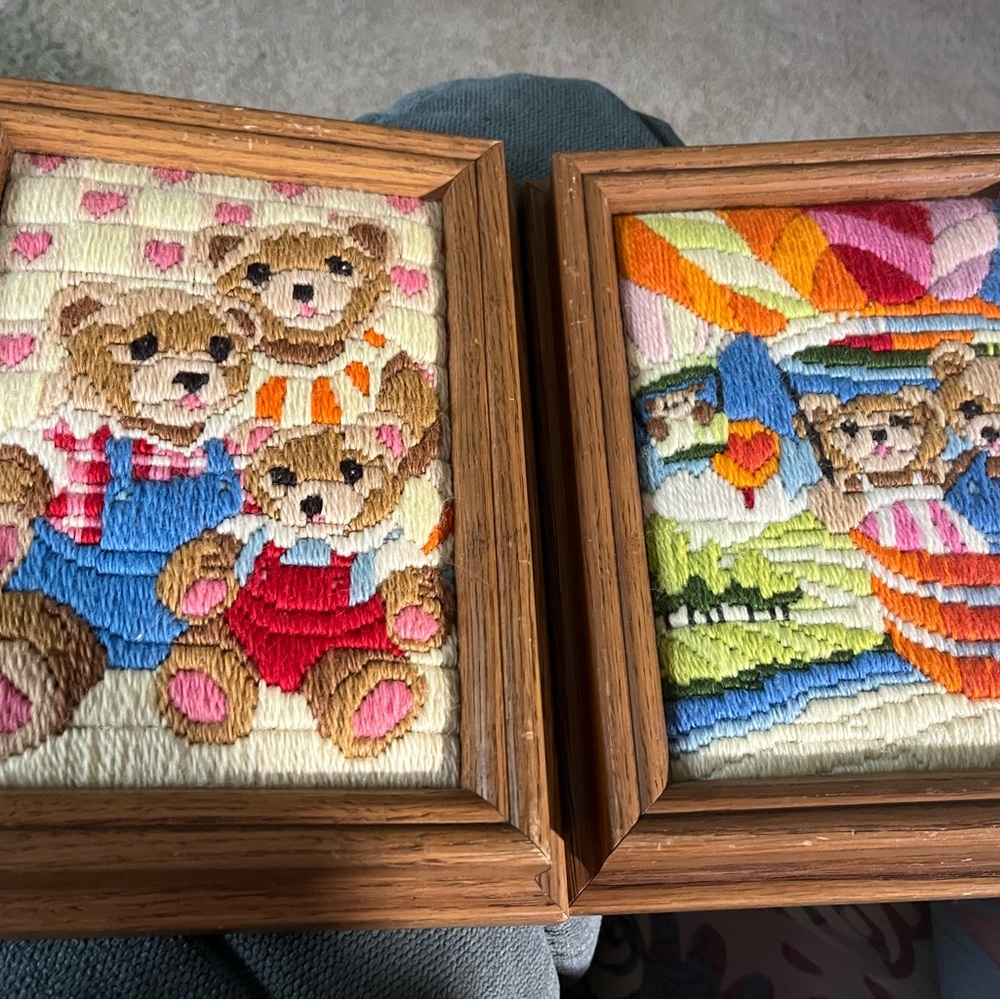 Northwest Embroidered Bear Art Set